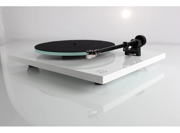 Rega Planar 2 Platespiller - Hvit 