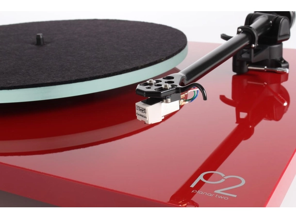 Rega Planar 2 Platespiller - Rød 