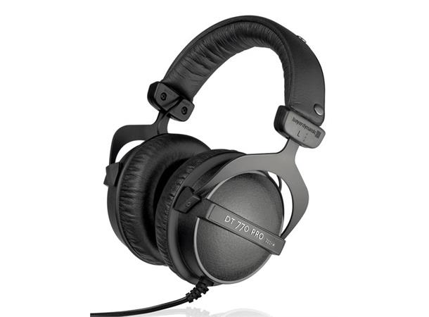 Beyerdynamic DT 770 Pro 32 Around-ear hodetelefoner - Sort