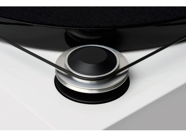 Pro-Ject Essential III BT OM10 Platespiller