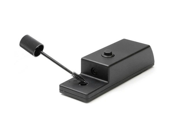 Dynavox HFC-50 Elektronisk stiftrens med rensevæske 