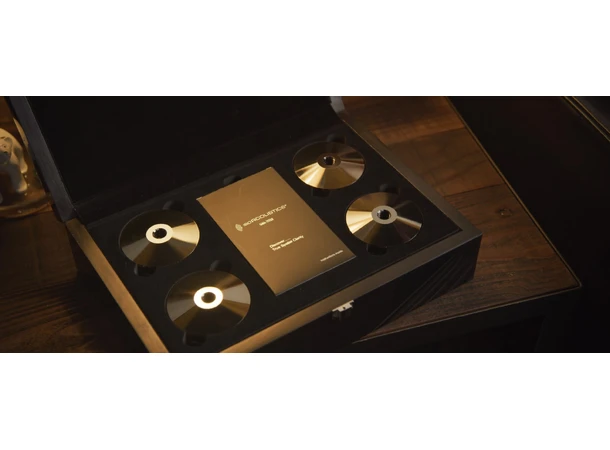 IsoAcoustics Gaia Titan Cronos høyttalerføtter