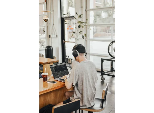Beyerdynamic DT 900 PRO X Over-ear hodetelefon - Åpen 