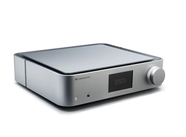 Cambridge Audio Edge NQ streamer og forforsterker