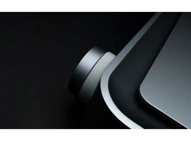 Cambridge Audio Edge NQ streamer og forforsterker