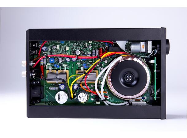 Rega IO - iEAST M5 pakke Stereopakke, forsterker og streamer 