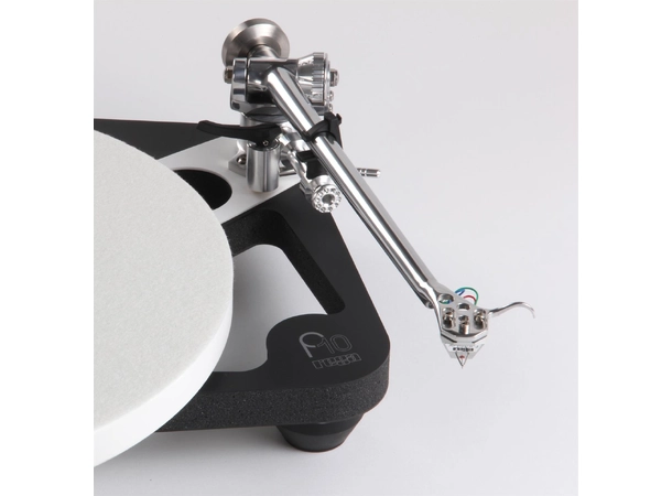 Rega Planar 10 m/Apheta 3 pickup