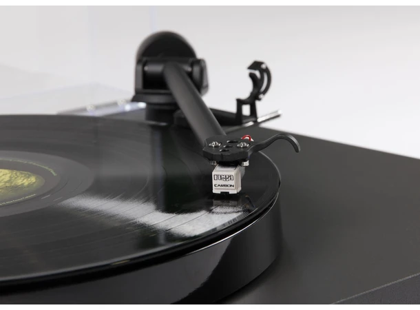 Rega Planar 1 Plus Carbon platespiller