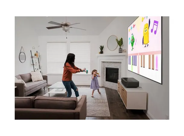 Epson EH-LS800 - Sort UST 4K 3LCD PRO-UHD laserprojektor 