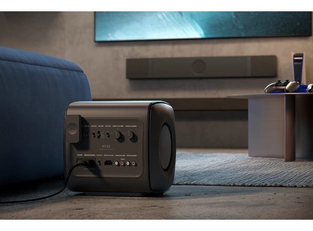 KEF XIO - Sort High-end lydplanke med rå lyd 