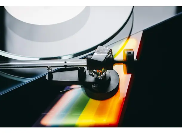 Pro-Ject Dark Side of the Moon Platespiller - Limited Special Edition 