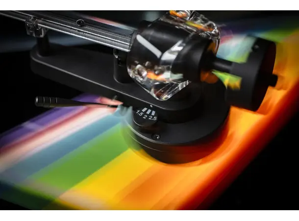 Pro-Ject Dark Side of the Moon Platespiller - Limited Special Edition 
