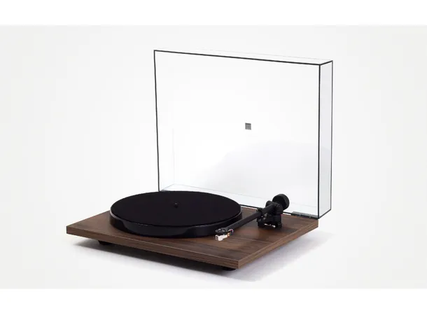 Rega Planar 1 Plus Carbon platespiller