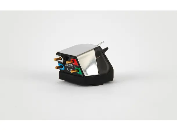 Rega Planar 6 m/Nd5 pickup Platespiller - Hvit 