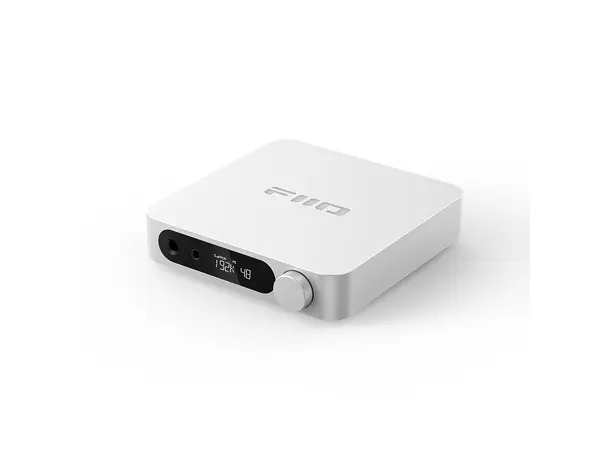 FiiO K11 - Sølv Hodetelefonforsterker med DAC 