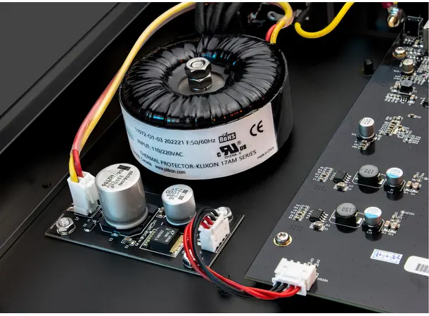 Lumin U2 - Sort High-end streaming-transport 