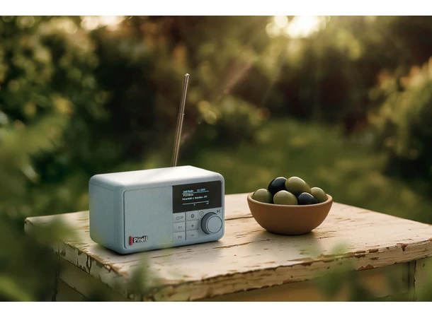 Pinell Compact - Frost blue Bærbar DAB+ radio med oppladbart batteri 