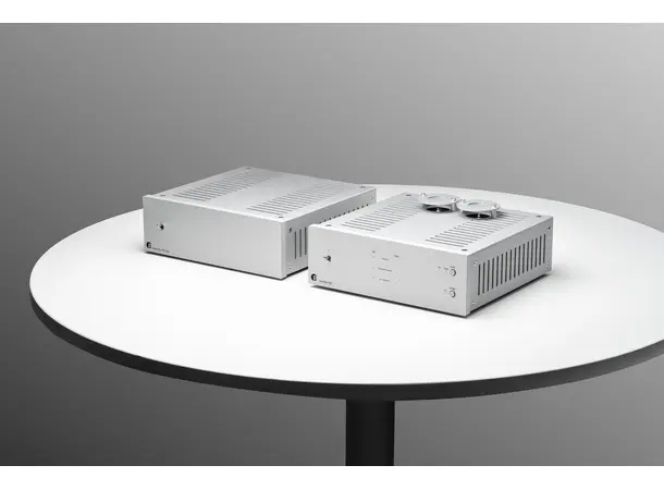 Pro-Ject Amp Box RS2 - Sølv High-end effekforsterker 