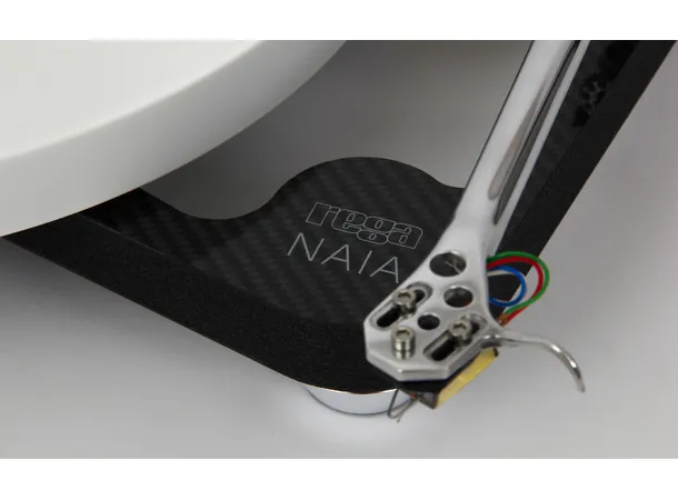 Rega Naia m/Aphelion 2 High-end platespiller 