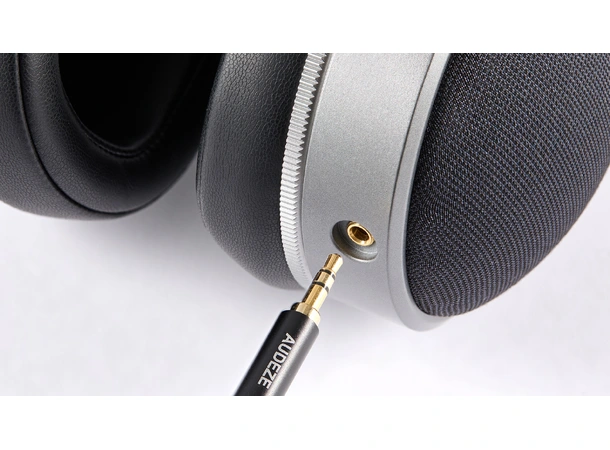 Audeze LCD-S20 Over-ear hodetelefon - Lukket 