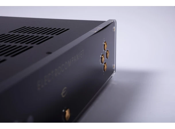 Electrocompaniet ECI 80D / Rena S2 Integrert Stereoforsterker og Streamer 