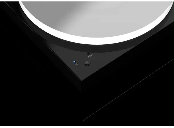 Pro-Ject X1 B - Hvit høyglans Platespiller med balansert utgang 