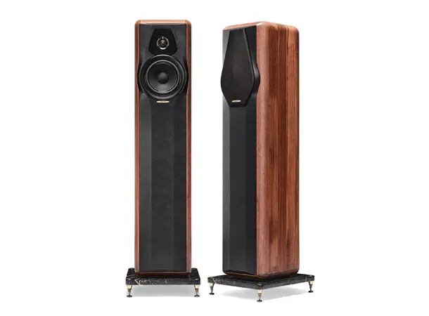 Sonus Faber Maxima Amator, valnøtt 2 veis gulvhøyttaler, par 