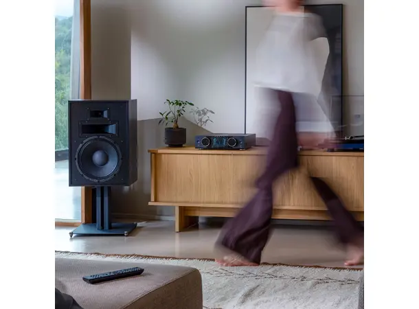 Onkyo Muse Y-40 - Sort Integrert strømmeforsterker med HDMI 