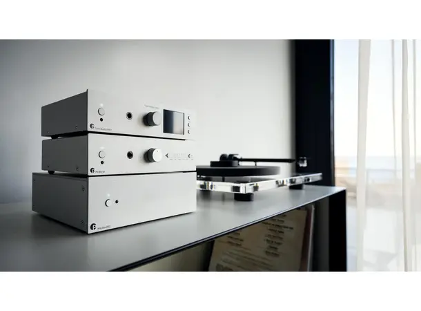 Pro-Ject Pre Box S3 - Sølv Kompakt forforsterker med HDMI 