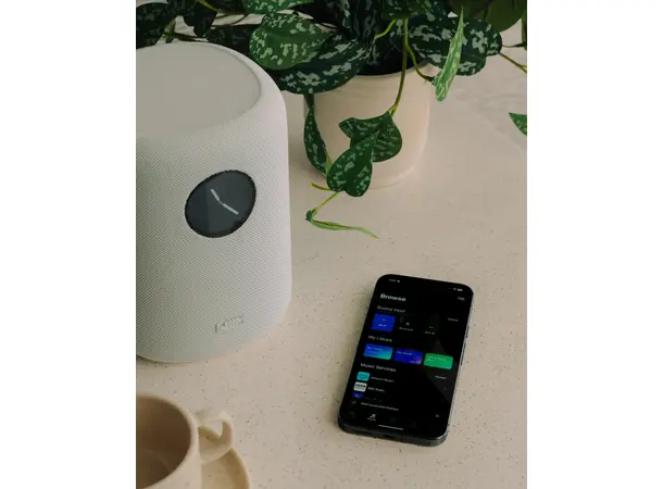 Wiim Sound - Hvit Trådløs høyttaler med multirom 