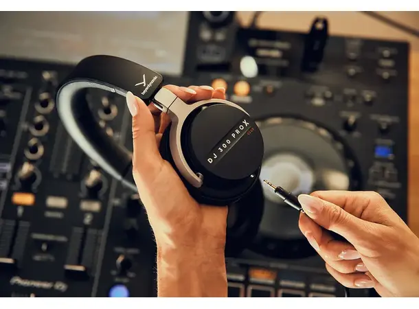 Beyerdynamic DJ 300 Pro X - Club DJ headset 