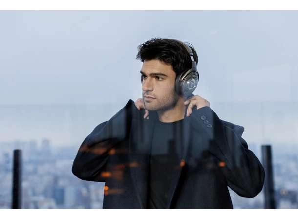 Focal Bathys MG Trådløs over-ear hodetelefon med ANC 