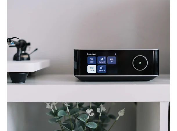 Wiim Amp Ultra - Grå Stereoforsterker med streamer og HDMI 