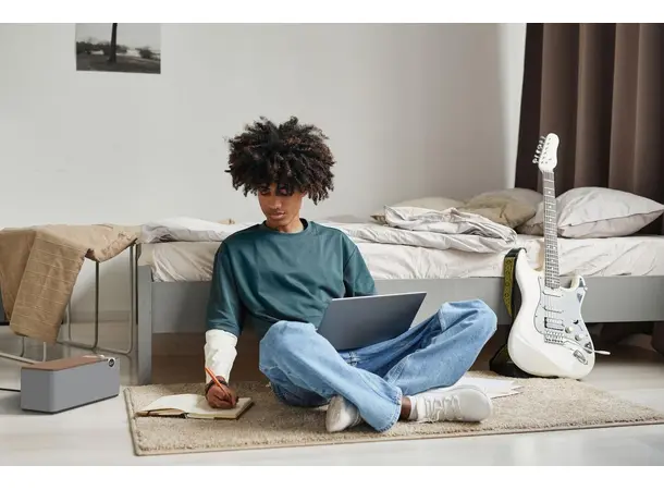Klipsch The One Plus - Valnøtt Bluetooth-høyttaler 