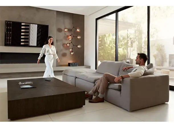 Marantz Cinema 40 - Sort Hjemmekinoreceiver 