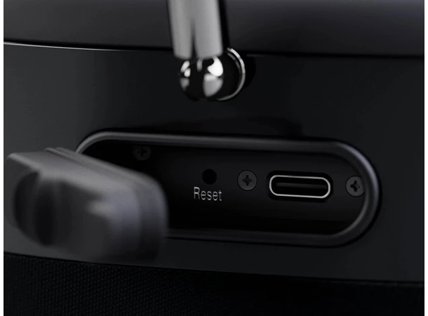 Pinell Compact PLUS - Sort Bærbar DAB+ radio med oppladbart batteri 