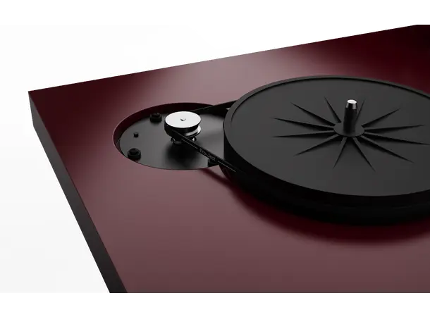 Pro-Ject Debut EVO 2 - Vinrød matt Platespiller med Pick it EVO MM pickup 