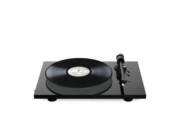 Pro-Ject T2 - Sort piano Platespiller med Sumiko Rainier 