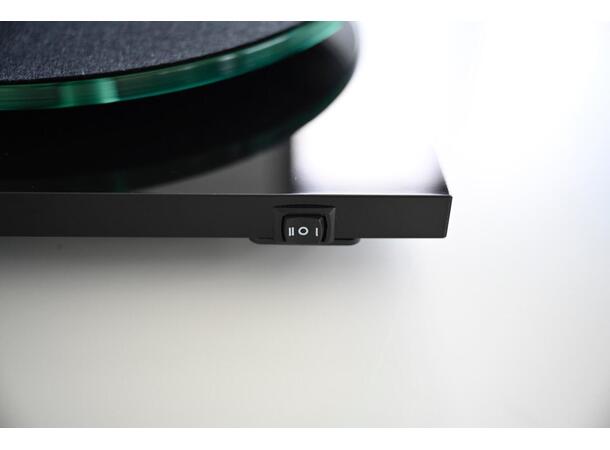 Pro-Ject T2 - Sort piano Platespiller med Sumiko Rainier 