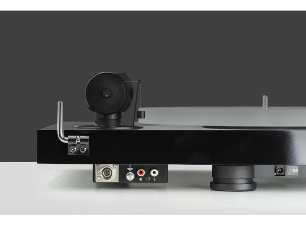 Pro-Ject X1 B - Sort høyglans Platespiller med balansert utgang 