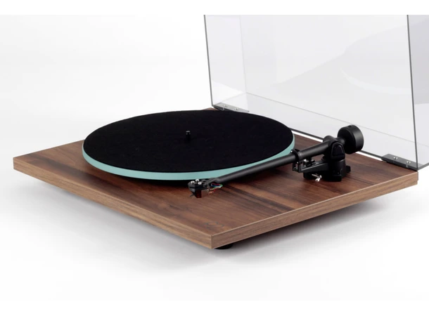 Rega Planar 2 Nd3 Platespiller - Valnøtt 