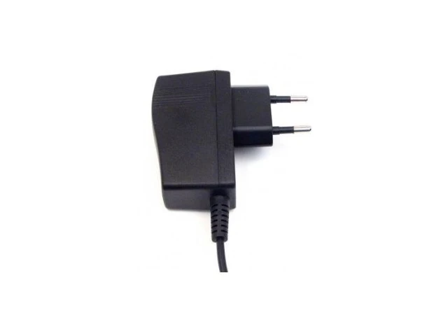 Ruark strømadapter, 12 Volt / 2000mA Passer til R1 Mk1, R2 Mk1, R2i Mk2 