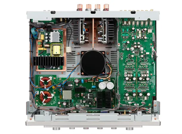 Marantz Model 30 - Sølvgull Analog stereoforsterker 
