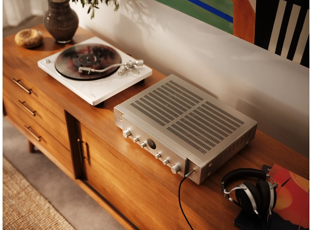Marantz Model 70 - Stereoforsterker med DAC