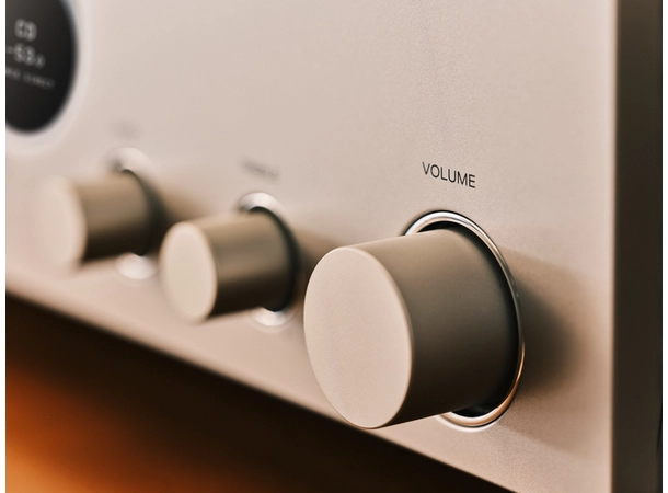 Marantz Model 70 - Stereoforsterker med DAC