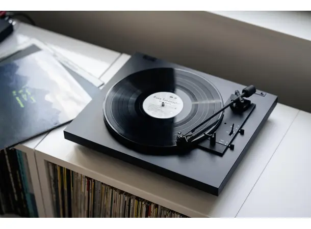 Pro-Ject A1.2 Helautomatisk platespiller 