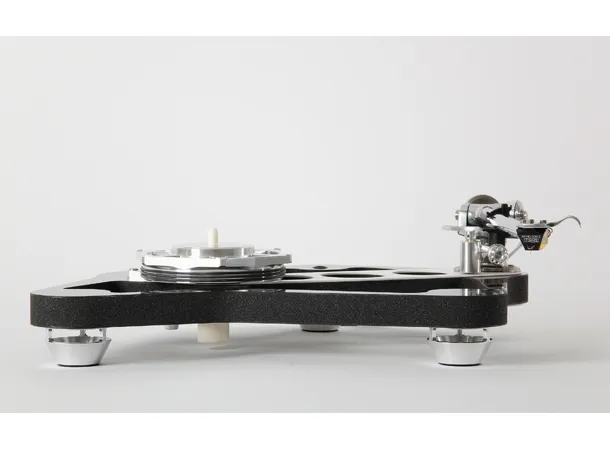 Rega Naia u/pickup High-end platespiller 