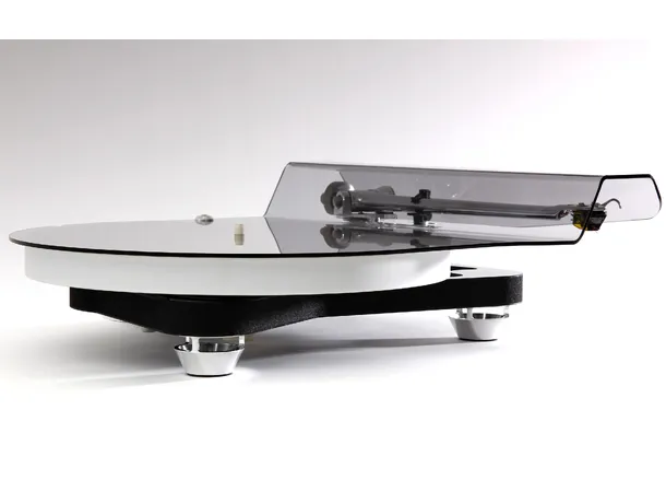 Rega Naia u/pickup High-end platespiller 