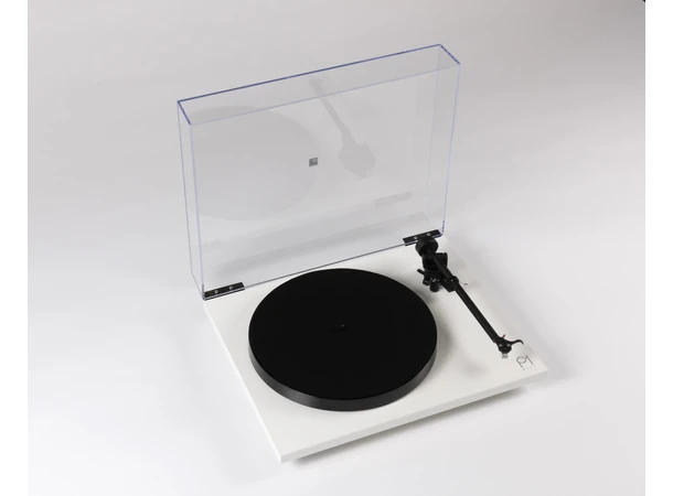Rega Planar 1 Plus Carbon platespiller