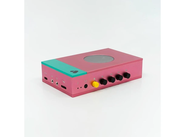 We Are Rewind Cassette Player - Edith Portabel kassettspiller med Bluetooth 